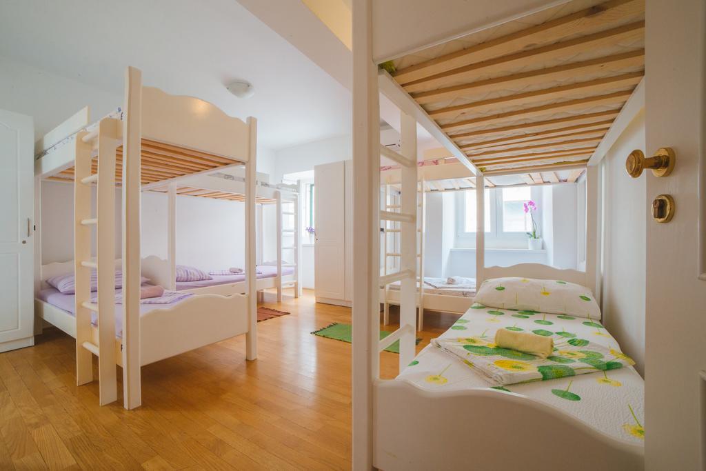 Hostel Cheap Sleep Marinero (Adults Only) Hvar Town Zewnętrze zdjęcie