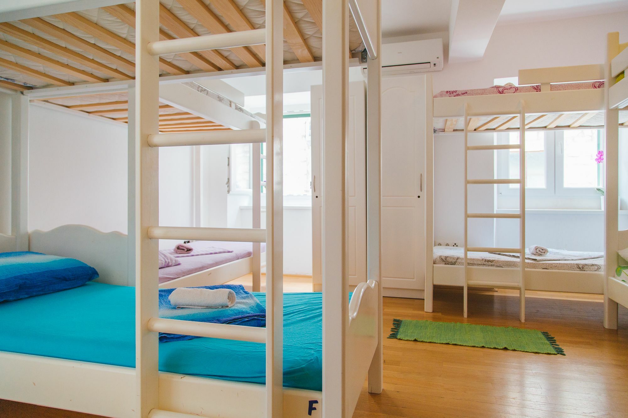 Hostel Cheap Sleep Marinero (Adults Only) Hvar Town Zewnętrze zdjęcie